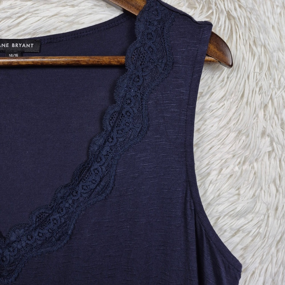 Lane Bryant Navy Blue‎ Lace Trim V-Neck Tank Top Sleeveless Slub Knit 14/16 - Picture 2 of 9